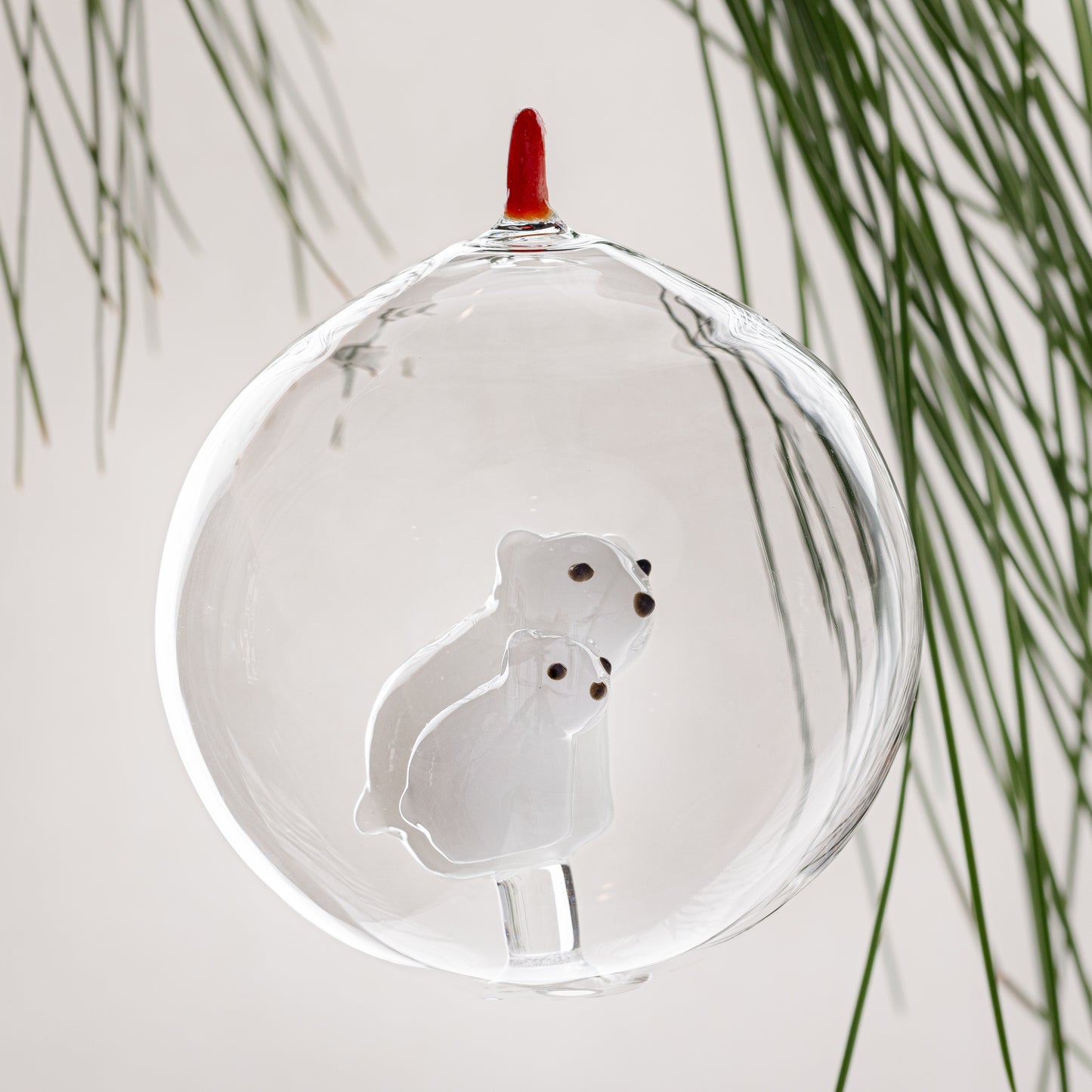 Ichendorf Milano Christmas White Bear Ornament