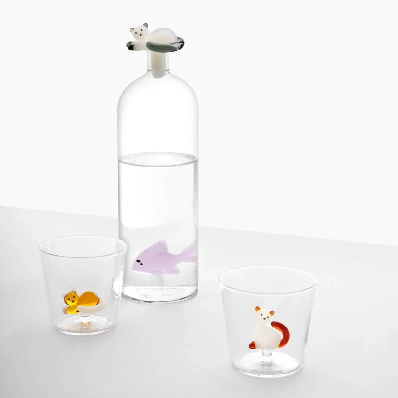 Ichendorf White and Smoke Lying Tabby Cat Glass Handmade Tumbler