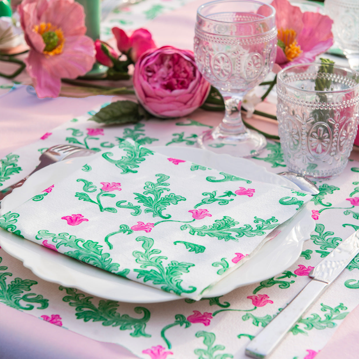 Green & Pink Trianon Paper Napkins (8")
