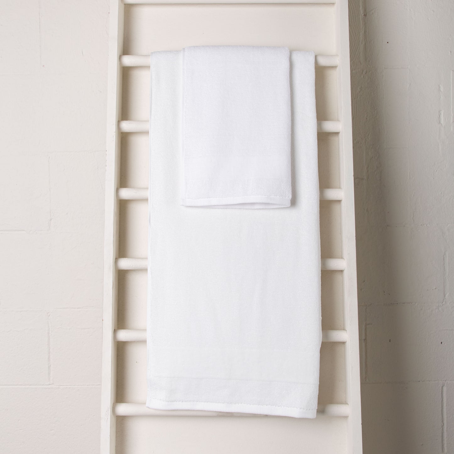 White Fresh Hand Towel