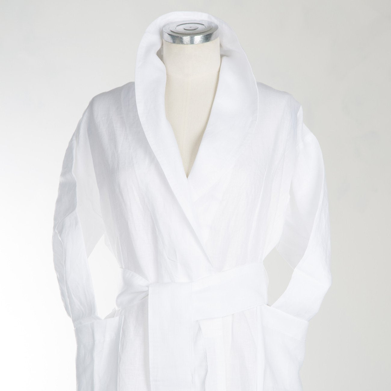Large Chic White Linen Robe