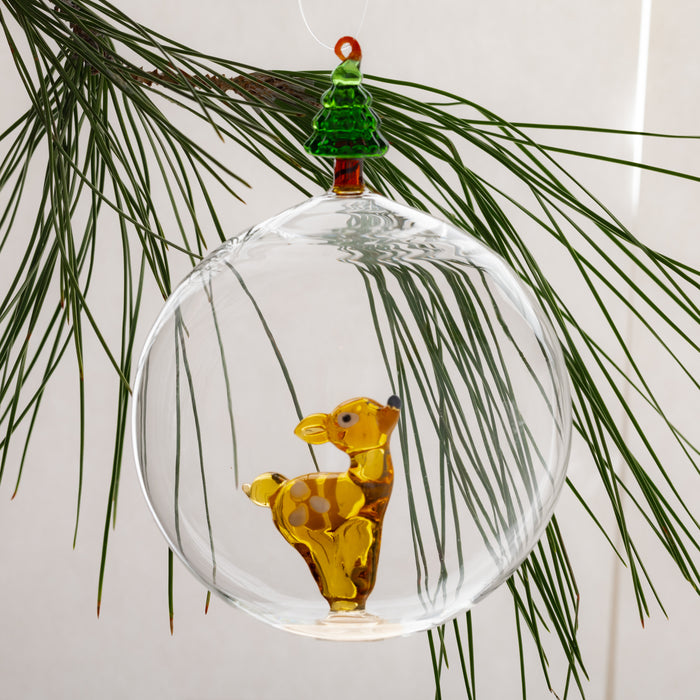 Ichendorf Milano Christmas Tree with Fawn Ornament