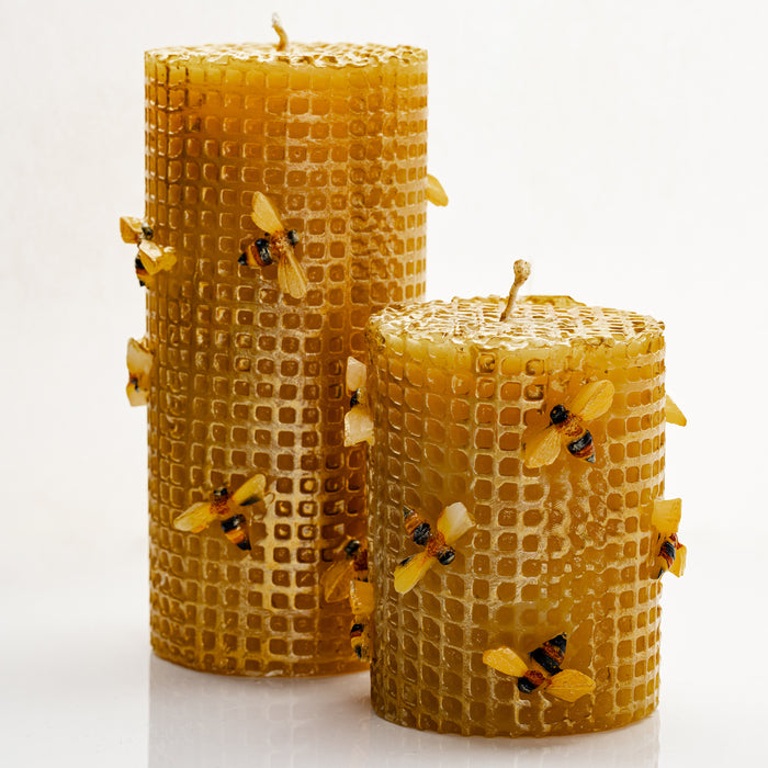 Large Honeycomb and Bees Candle (made in Italy)