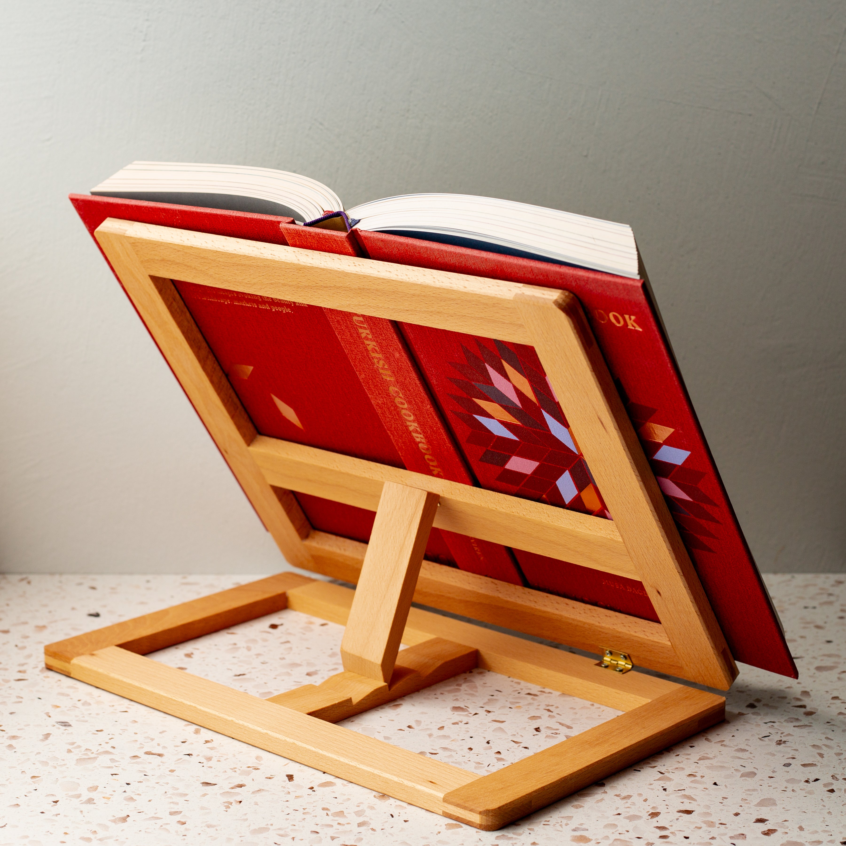 Oiled Beech Wood Folding Adjustable Book Stand – Maison Midi