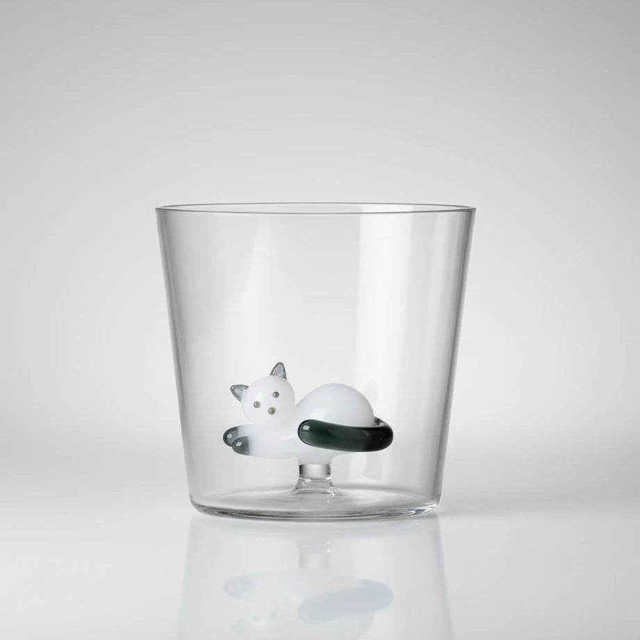 Ichendorf White and Smoke Lying Tabby Cat Glass Handmade Tumbler