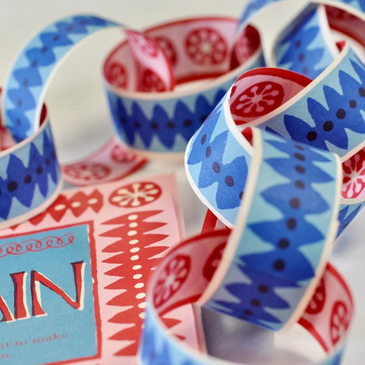 Blue And Red Paperchain