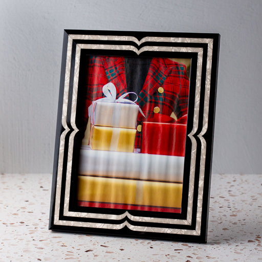 Black and Pearl Bellagio Zabrano Handmade Marquetry Picture Frame (5x7")