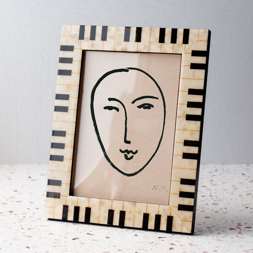 Piano Bianco Handmade Marquetry Picture Frame (5x7”)