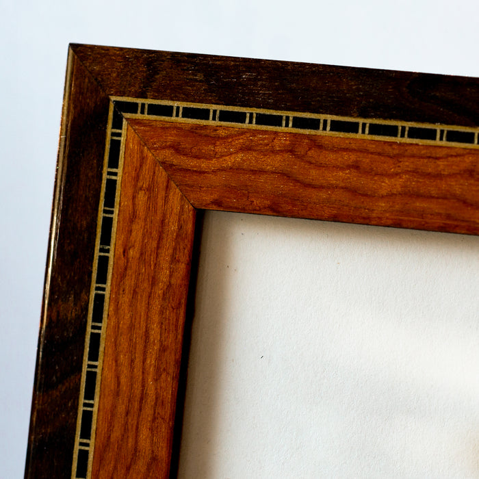 Brown Two-Toned Bamboo Handmade Marquetry Picture Frame (4x6")