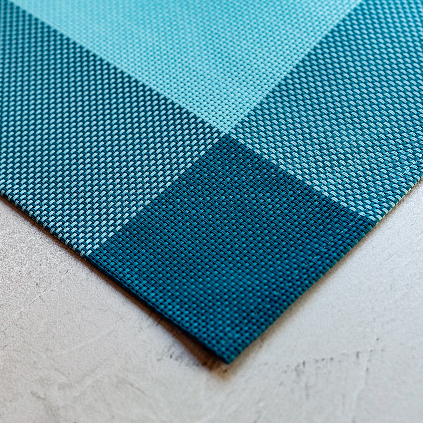 Blue Lagoon Bicolor PVC Placemat (17.75" x 13.75")