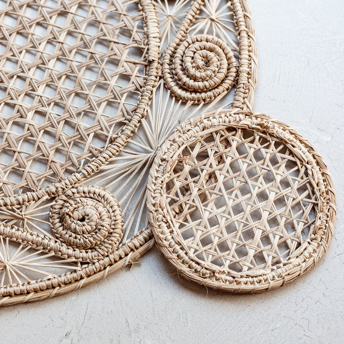 Handwoven Snails Raffia Caracoli Iraca Placemat and Coaster