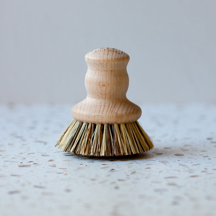 Redecker Beechwood and Natural Fiber Bristle Dark Pot Brush