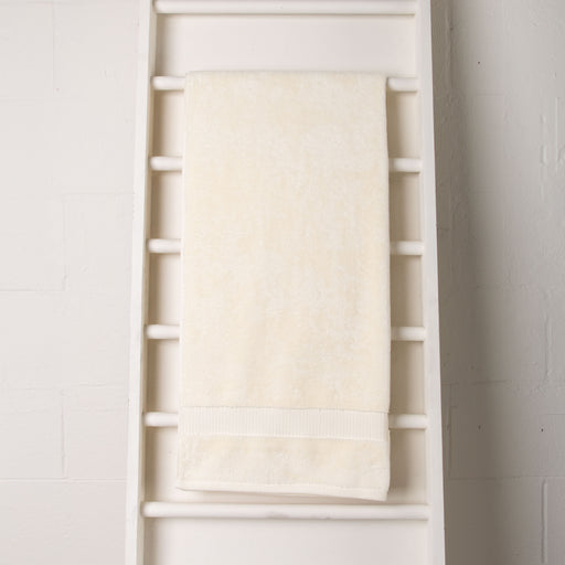 Ivory Hilda Bath Towel