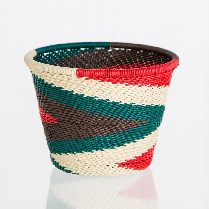 Colorful Telephone-Wire Weave Pencil Cups (short)