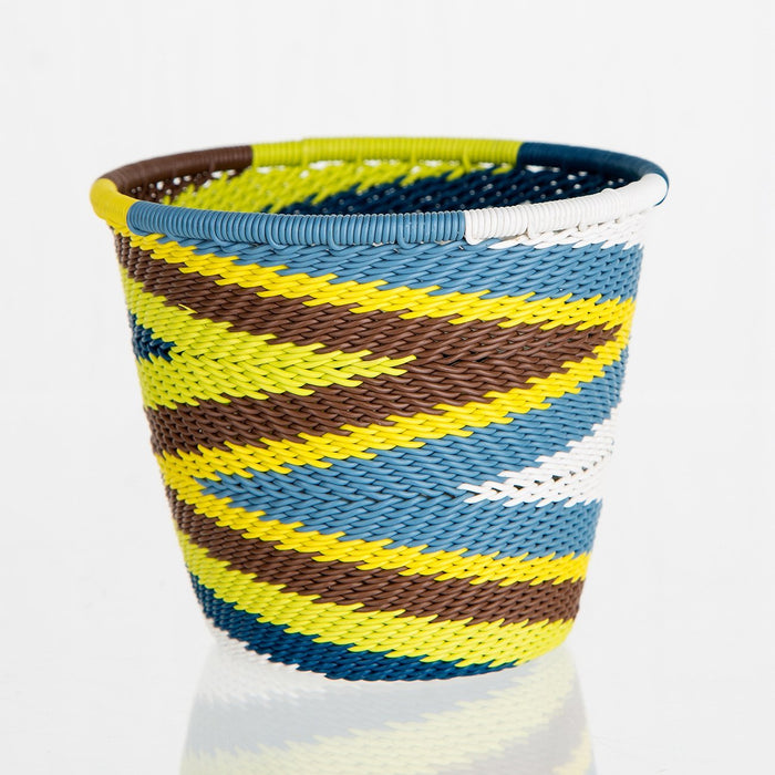 Colorful Telephone-Wire Weave Pencil Cups (short)