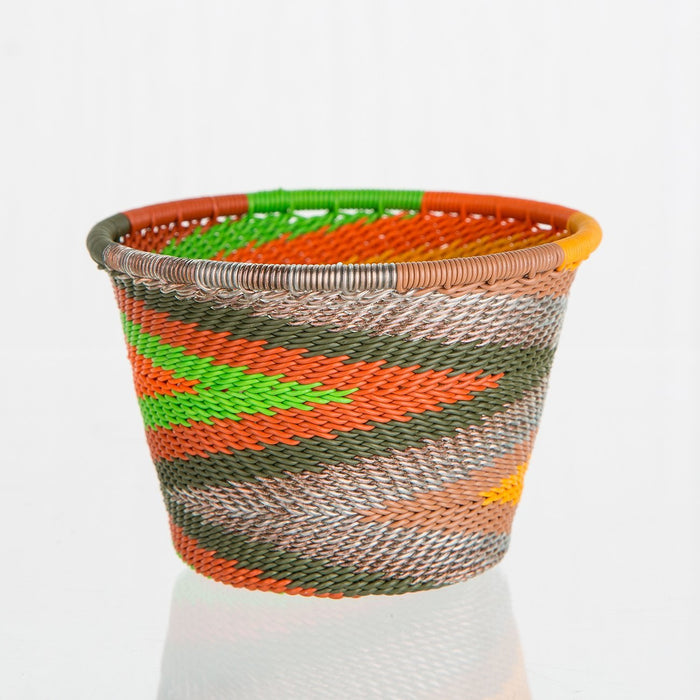 Colorful Telephone-Wire Weave Pencil Cups (short)