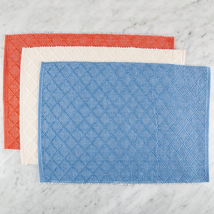 Blue & White Fill 100% Cotton Rep Weave Placemat (19.25" x 13")