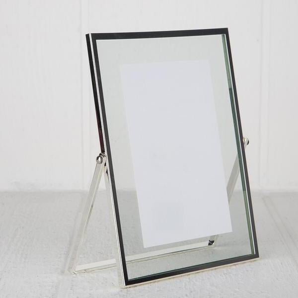 Silver Floating Picture Frame (5x7”)