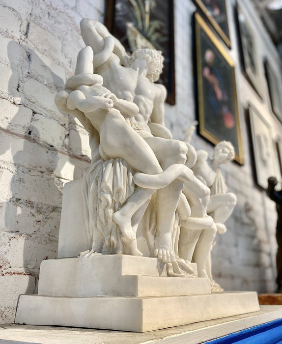 White Marble 'Laocoön and his Sons' Statue